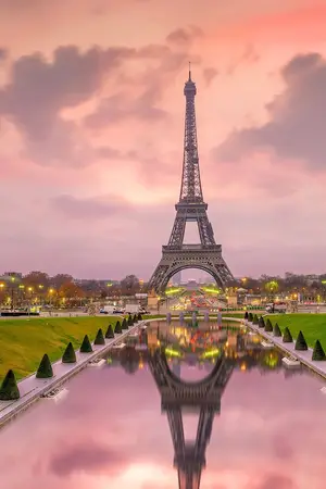 Skip the Line Ticket Eiffel Tower - Paris, France. View of the iconic Eiffel Tower in Paris, France - Quick access tickets with Skip The Line.