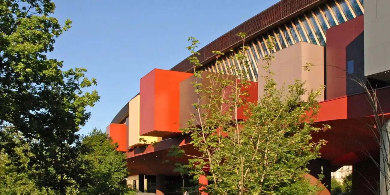 Explore the treasures of arts and civilizations from Africa, Asia, Oceania, and the Americas in Paris. Skip the Line Tickets Quai Branly Museum - Jacques Chirac in Paris, France.