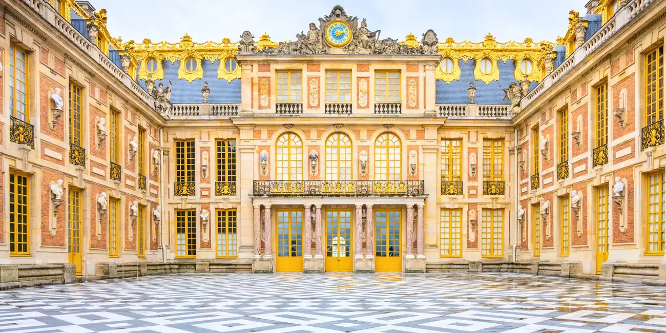 Découvrez le magnifique Château de Versailles, France - Achetez les meilleurs billets coupe-file de Skip The Line.